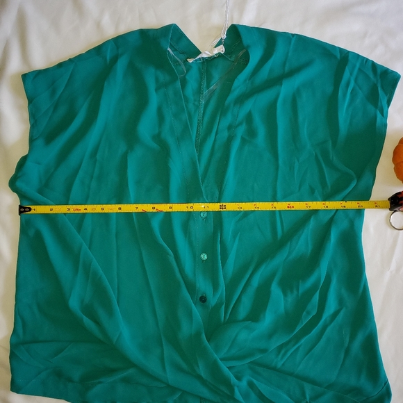 Ladies lush top - Picture 4 of 6